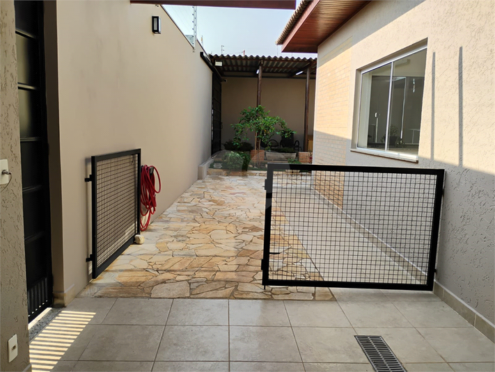 Foto REO1132737