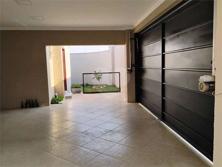 Foto REO1132737