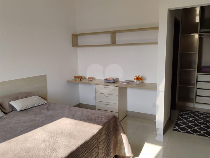 Foto REO1132737