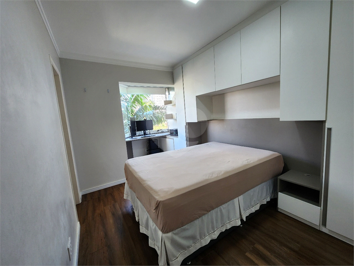 Foto REO1132768
