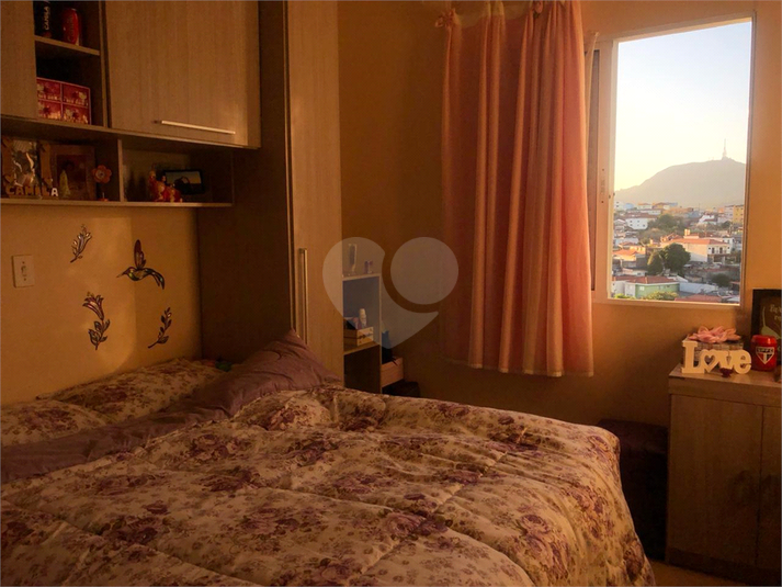 Foto REO1132774