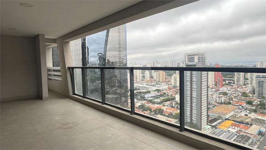 Foto REO1132779