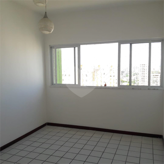 Foto REO1132801