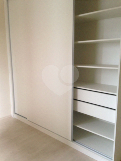 Foto REO1132805
