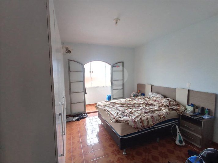Foto REO1132835