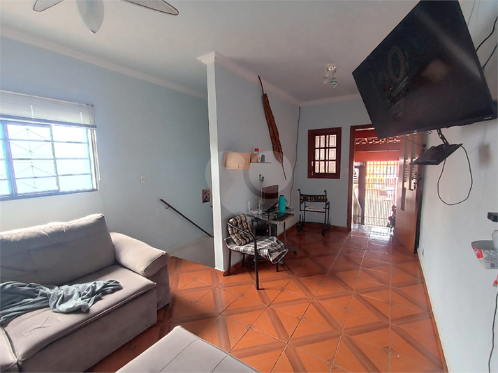 Foto REO1132835
