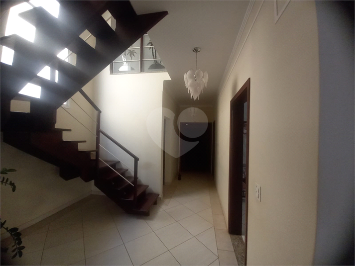 Foto REO1132845