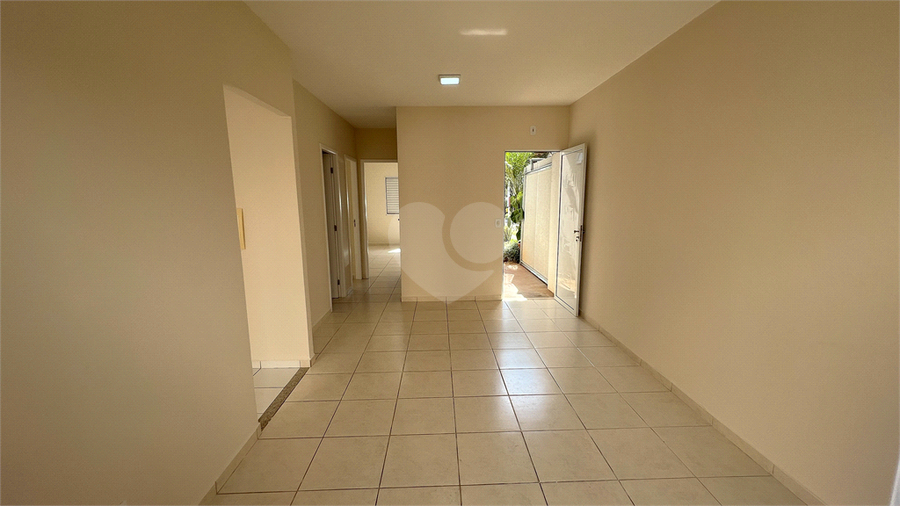 Foto REO1132846