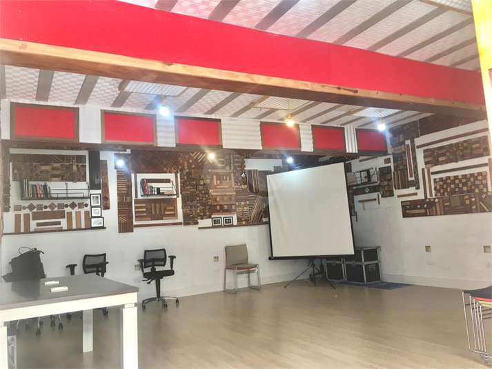 TÉRREO SALÃO SUPERIOR