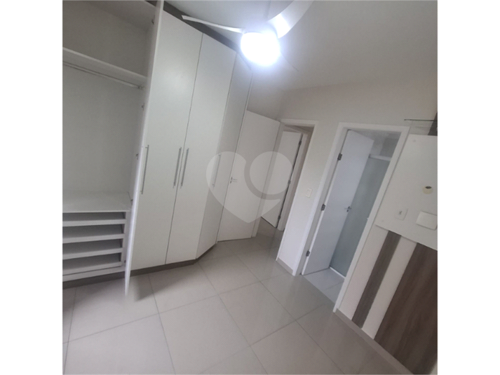 Foto REO1132886