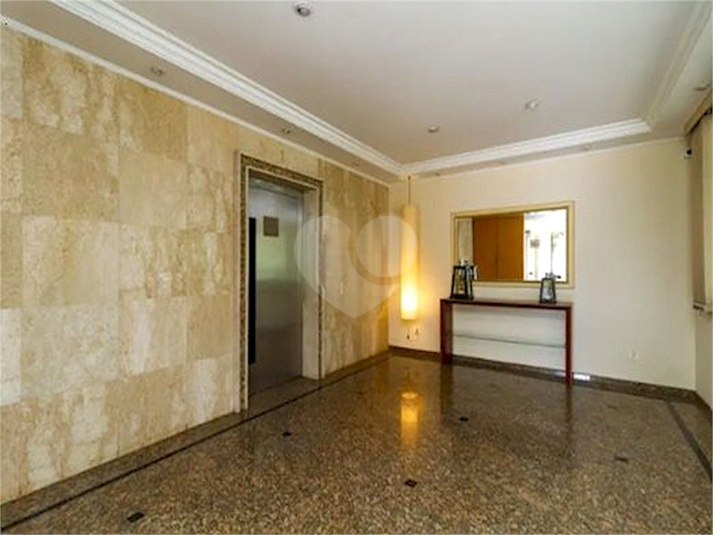 Foto REO1132901