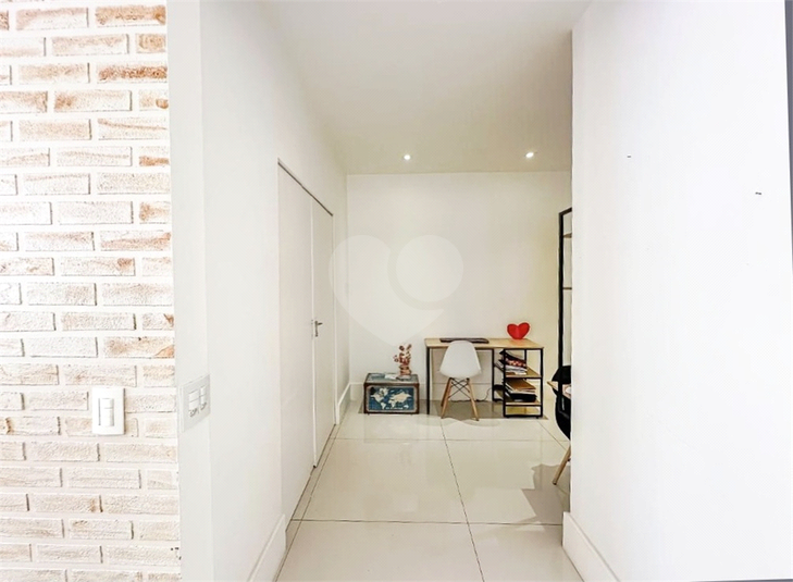 Foto REO1132910