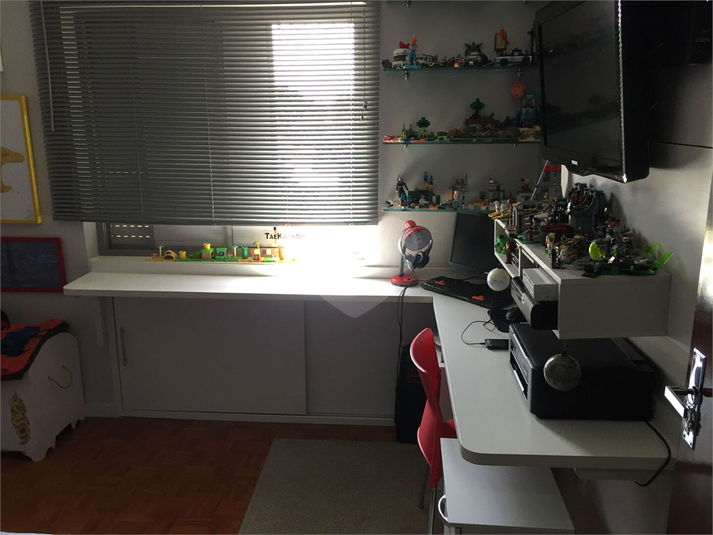 Foto REO1132914