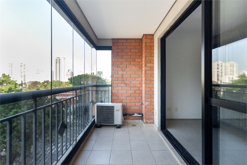 Foto REO1132918