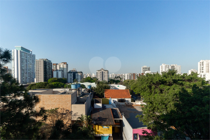 Foto REO1132918