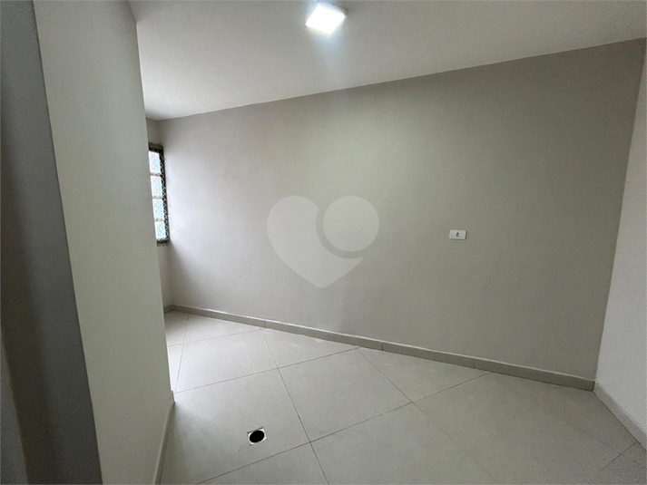 Foto REO1132920