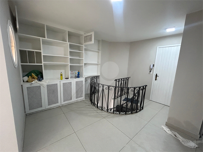 Foto REO1132920