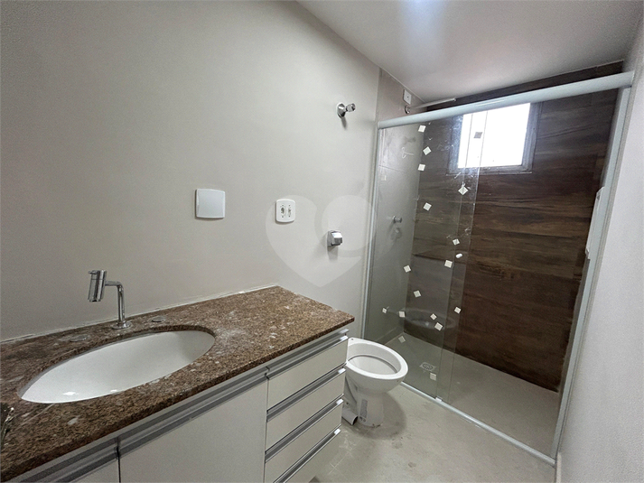 Foto REO1132920