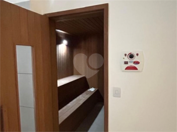 Foto REO1132971