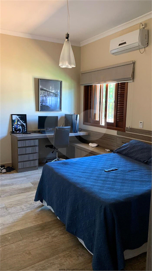 Foto REO1132986