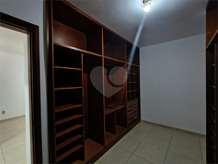 Foto REO1132993