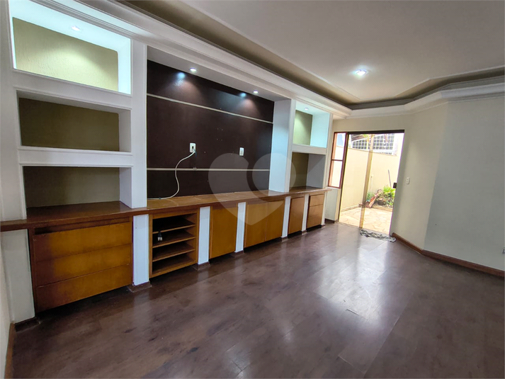 Foto REO1132993