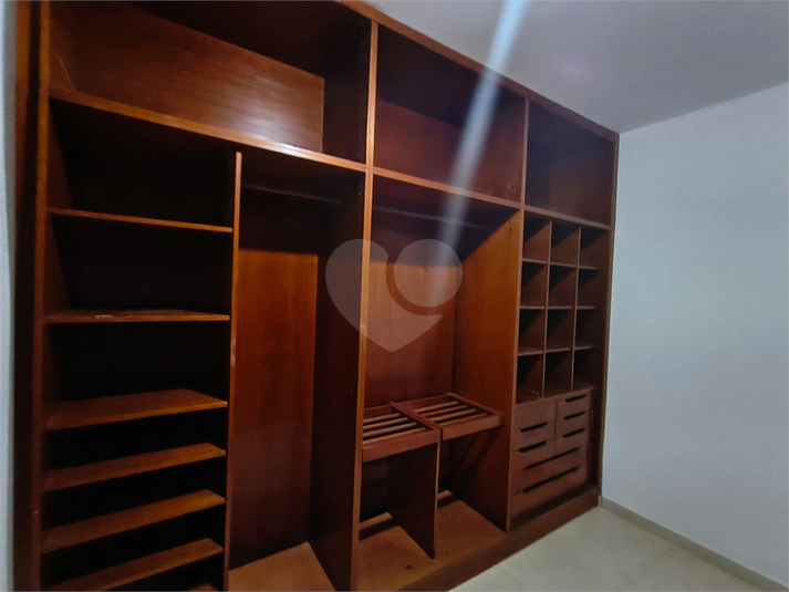 Foto REO1132993