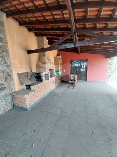 Foto REO1133008
