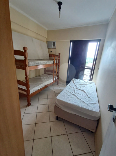 Foto REO1133023