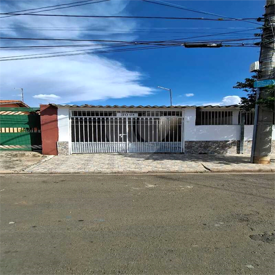 Foto REO1133029