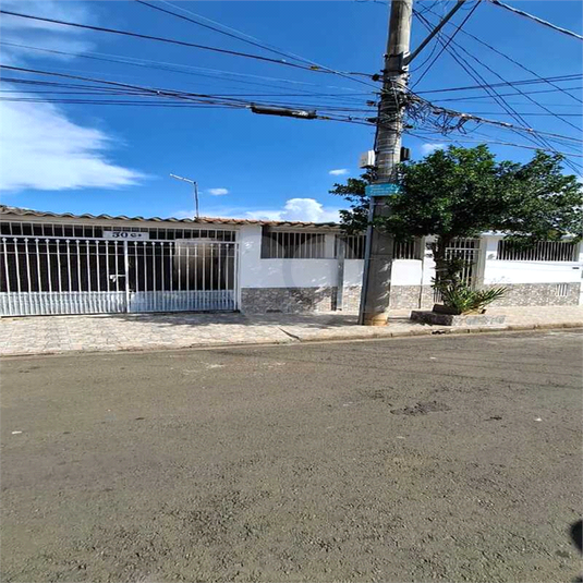 Foto REO1133029