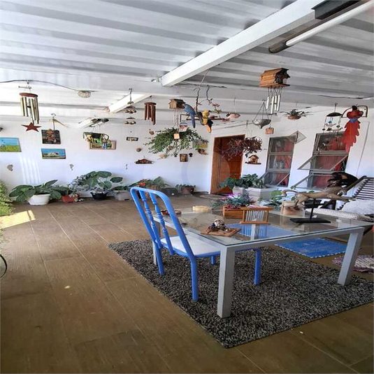 Foto REO1133029