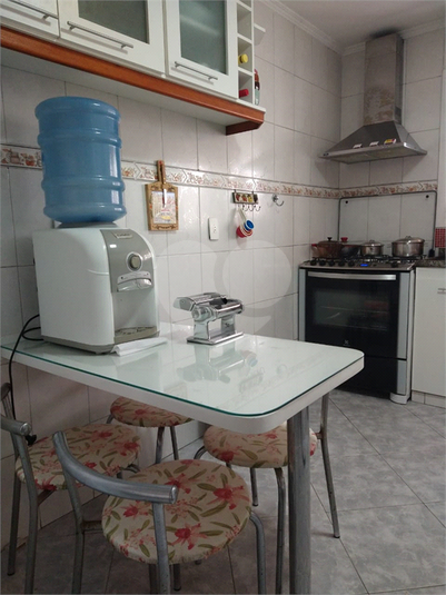 Foto REO1133030