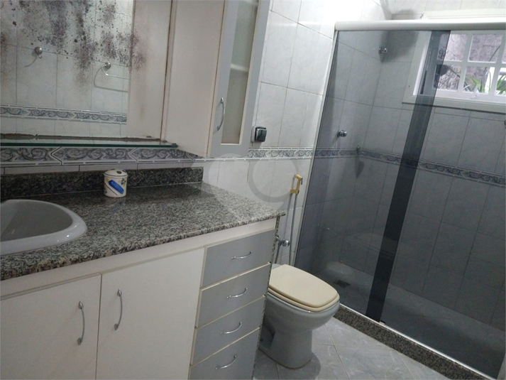 Foto REO1133030