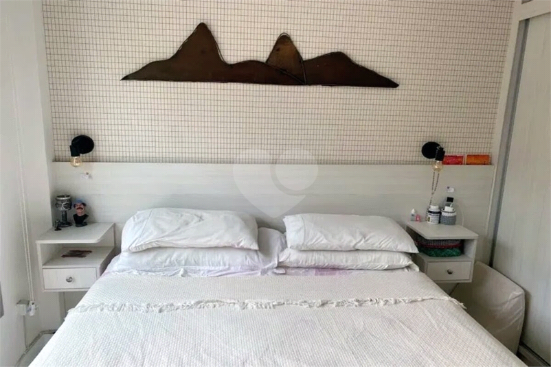 Foto REO1133039