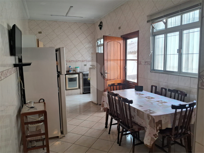 Foto REO1133046