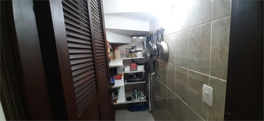 Foto REO1133064