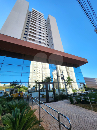 Foto REO1133075