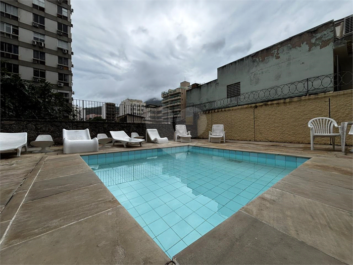 Foto REO1133076