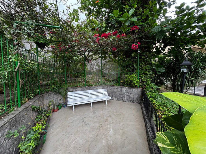 Foto REO1133076