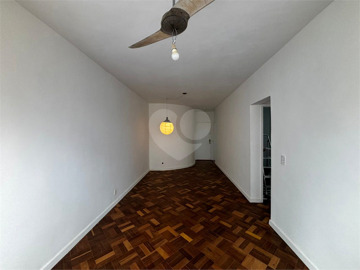 Foto REO1133076