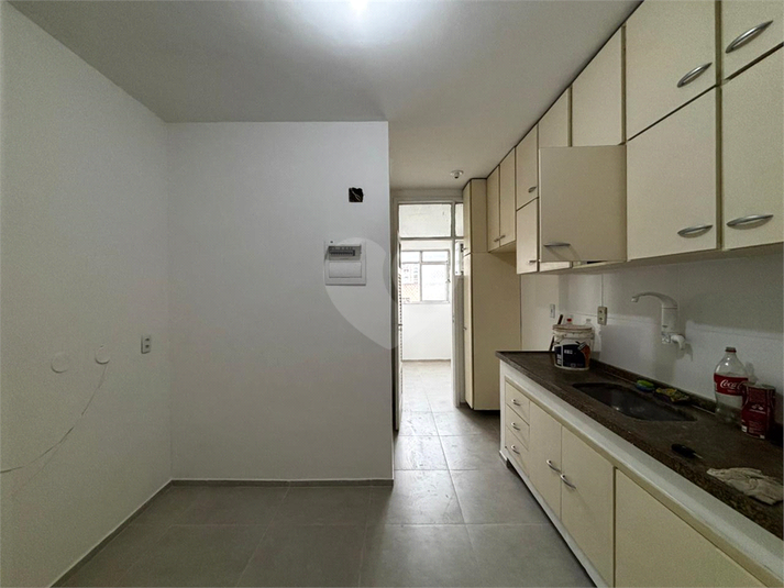 Foto REO1133076