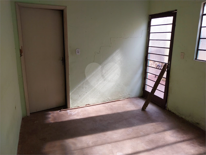 Foto REO1133080