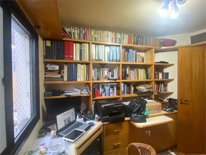 Foto REO1133086