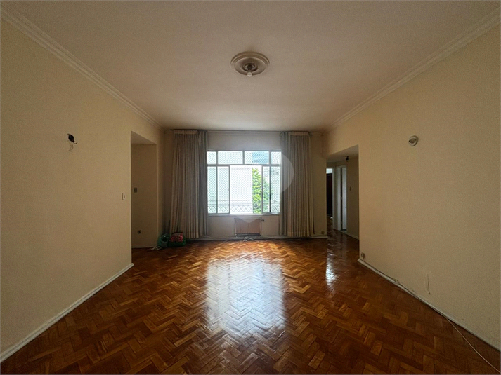 Foto REO1133093