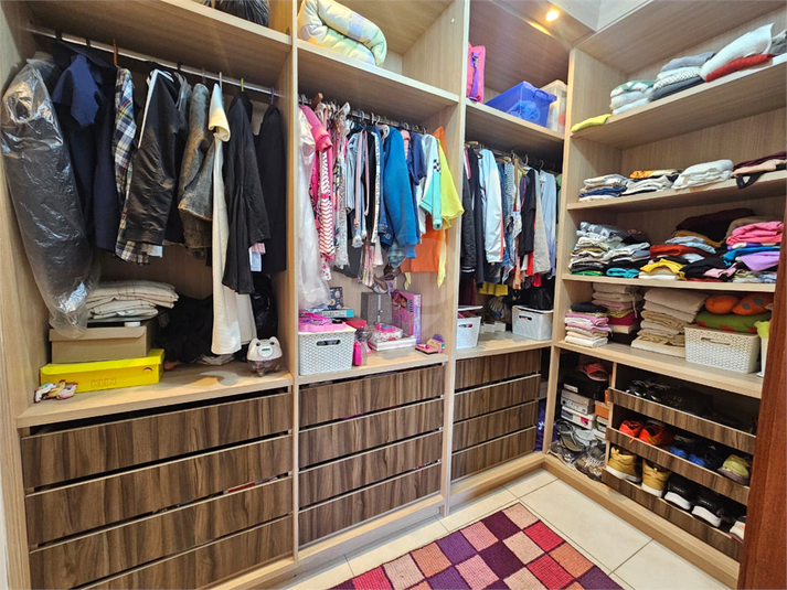 Foto REO1133107