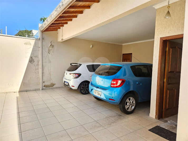 Foto REO1133107