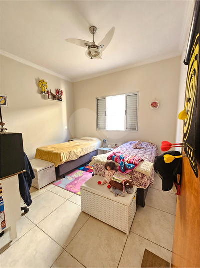 Foto REO1133107