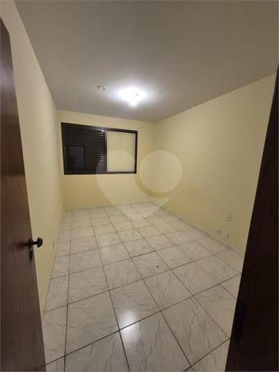 Foto REO1133109