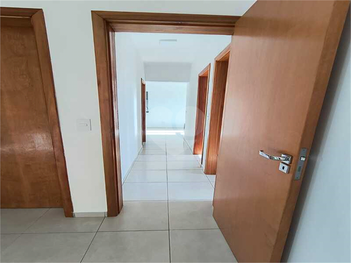 Foto REO1133155